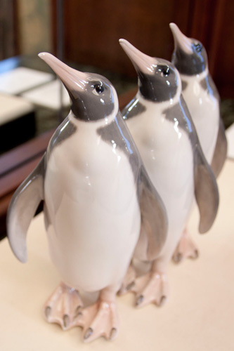 アール・デコの館 三羽揃ペンギン