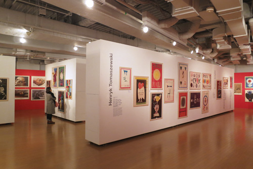 ポーランドポスター展 会場風景
