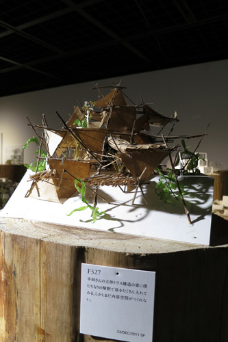 ここに、建築は、可能か - 建築模型4