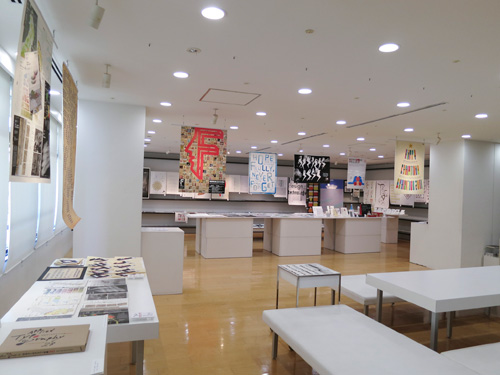 日本タイポグラフィ年鑑 2013 作品展 展示風景