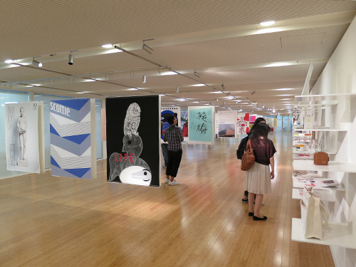 日本のグラフィックデザイン2013 会場全景