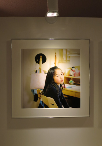 HALL C - 未来の子ども 100人の写真展覧会