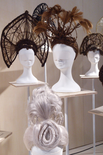 HEAD PEACES2