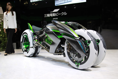 Kawasaki 三輪ビークル J - フロントサイド