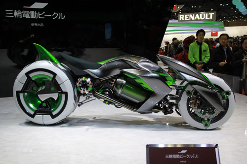 Kawasaki 三輪ビークル J - Right