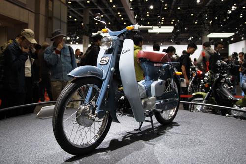 HONDA スーパーカブ C100