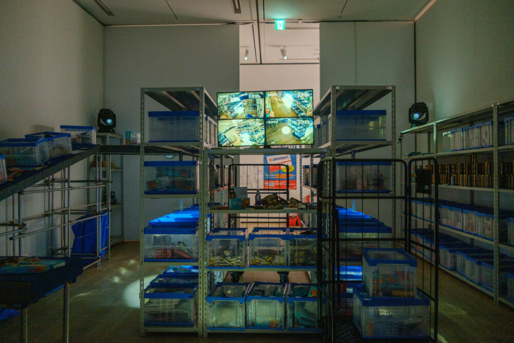 ギガマート展 - 体験エリア1 商品倉庫